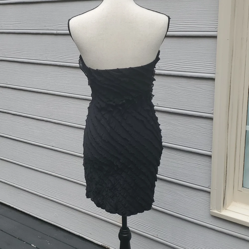 Love Notes Ruffle Bodycon Strapless Dress - Picture 4 of 10